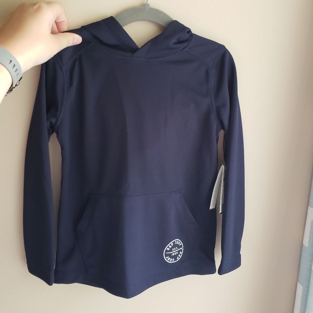 NWT Baby Gap long sleeve hooded sun shirt.